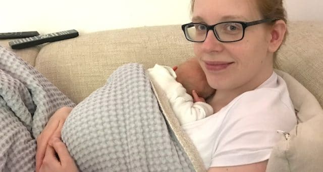 Zuhause mit dem Neugeborenen: der Alltag geht weiter | Mehr Infos auf Mamaskind.de