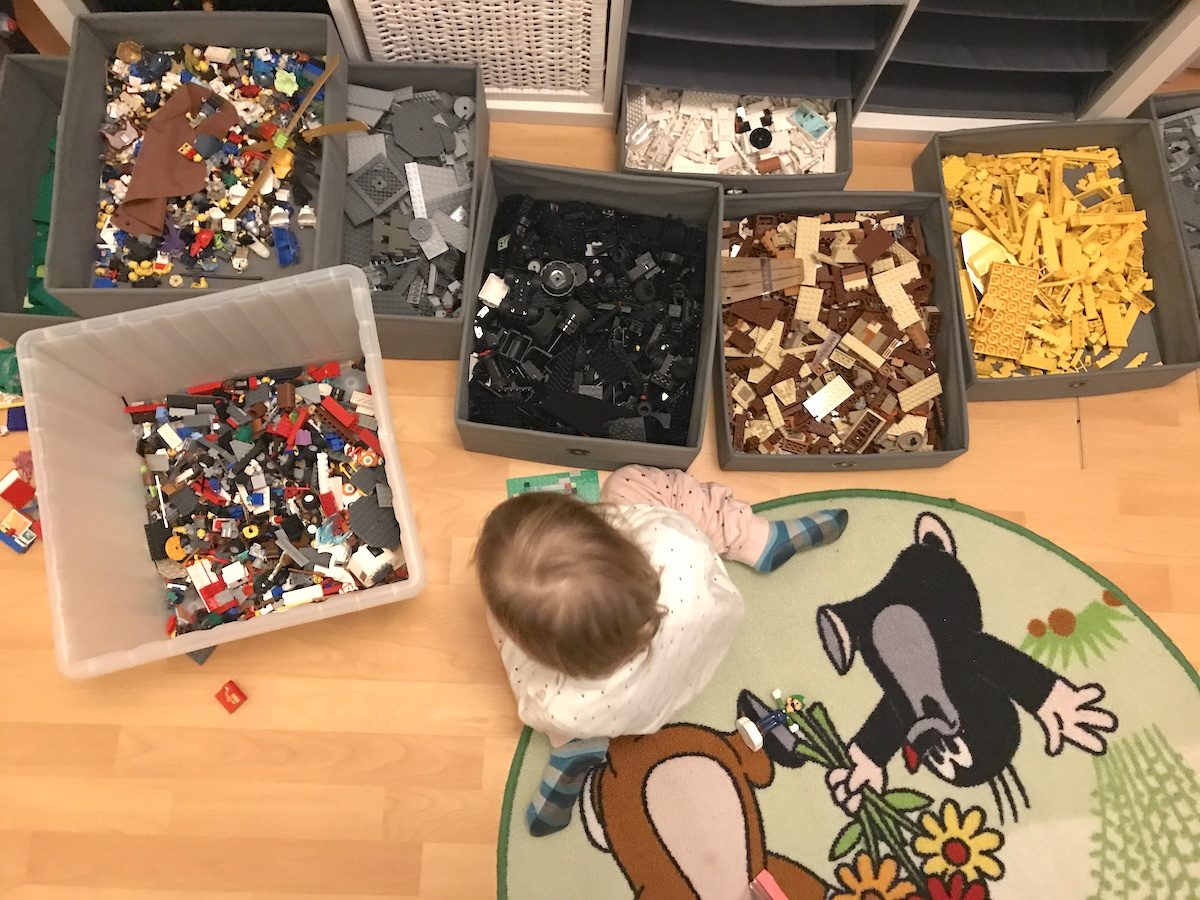 Schon wieder Lego: der 5-Jährige möchte Sets aufbauen. Das klappert so laut! - Mamaskind.de
